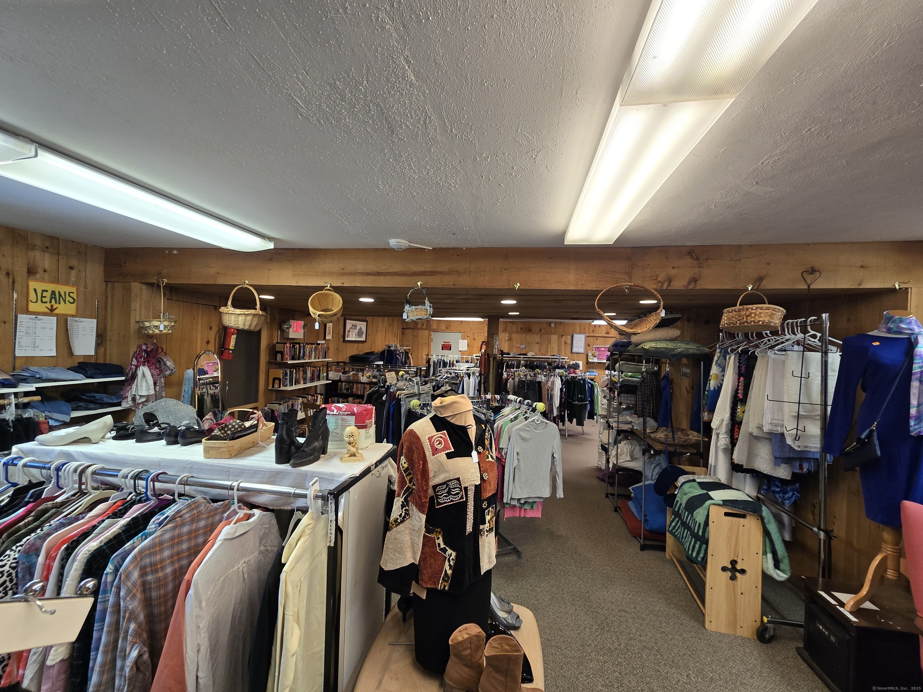 233 Litchfield Turnpike