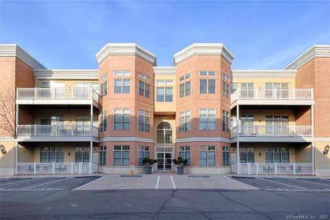 Condo For Rent - 75 Stone Ridge Way #3E<br/> Fairfield, CT 06824