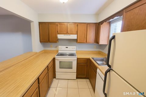 Tiny photo for 117 Aspetuck Village #117, New Milford, CT 06776 (MLS # 24147117)