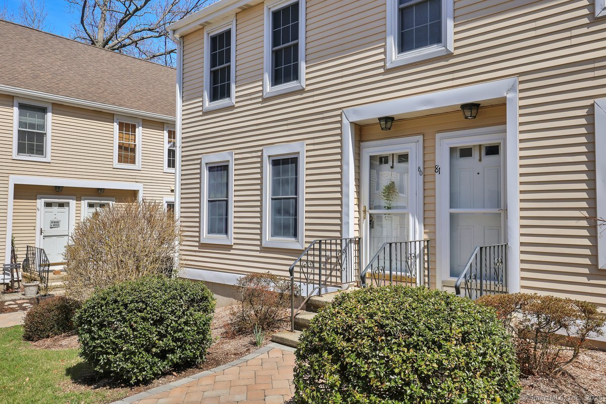 54 Rope Ferry Road #D80, Waterford, Connecticut image 2
