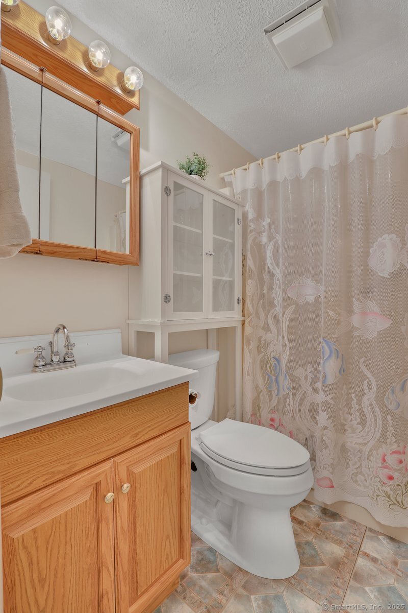 54 Rope Ferry Road #D80, Waterford, Connecticut image 18