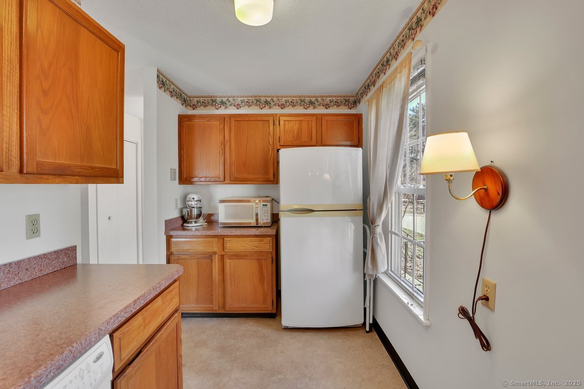 54 Rope Ferry Road #D80, Waterford, Connecticut image 7
