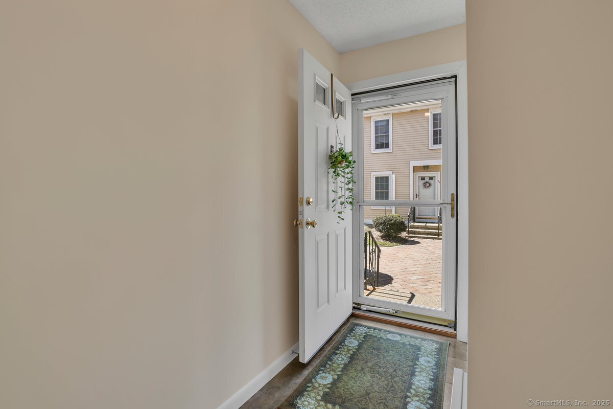 54 Rope Ferry Road #D80, Waterford, Connecticut image 4
