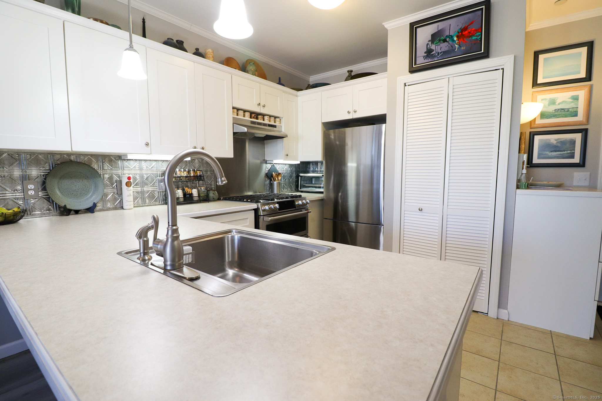 38 Hope Street #8, East Lyme, Connecticut image 5