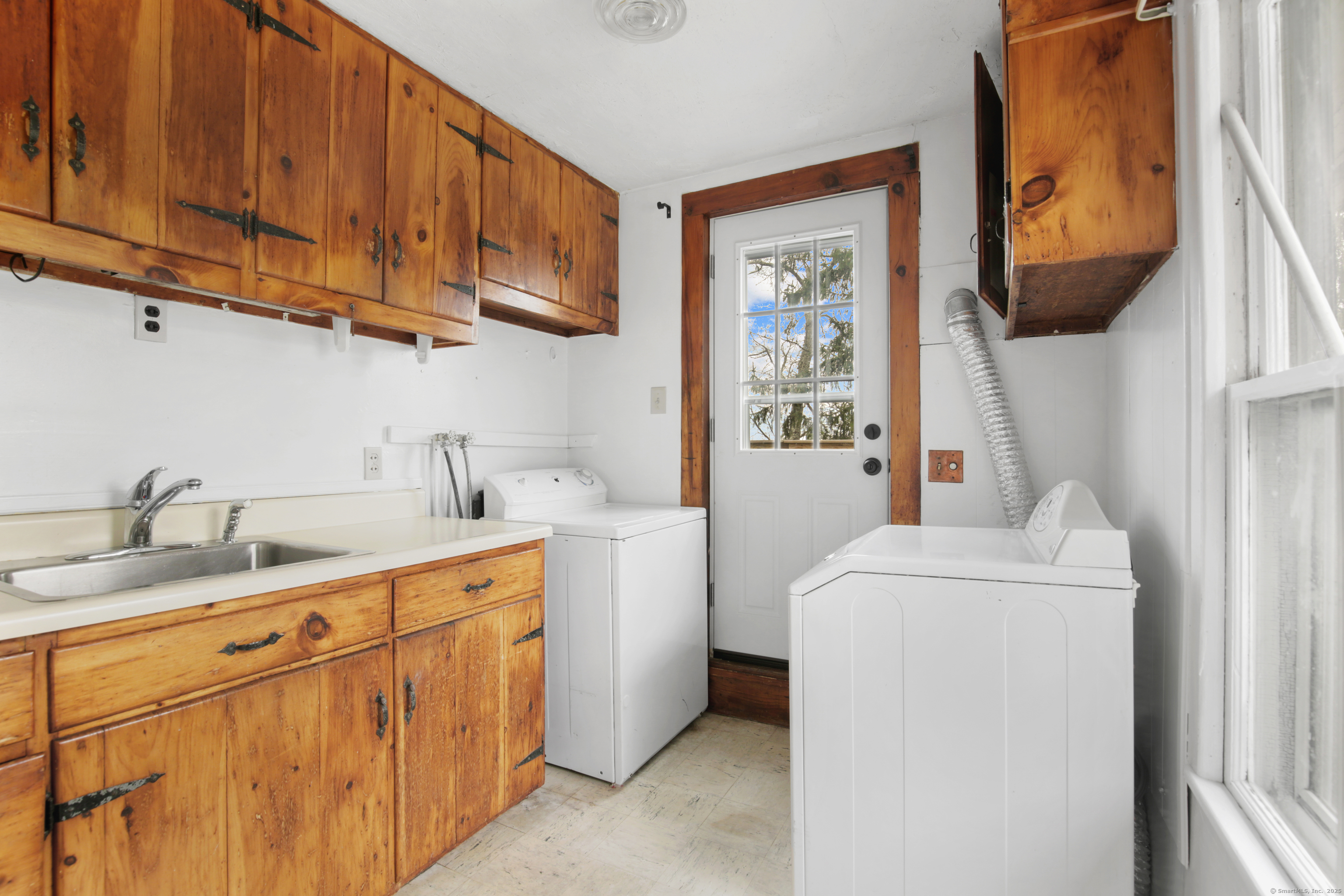 39 W Mystic Avenue, Groton, Connecticut image 29