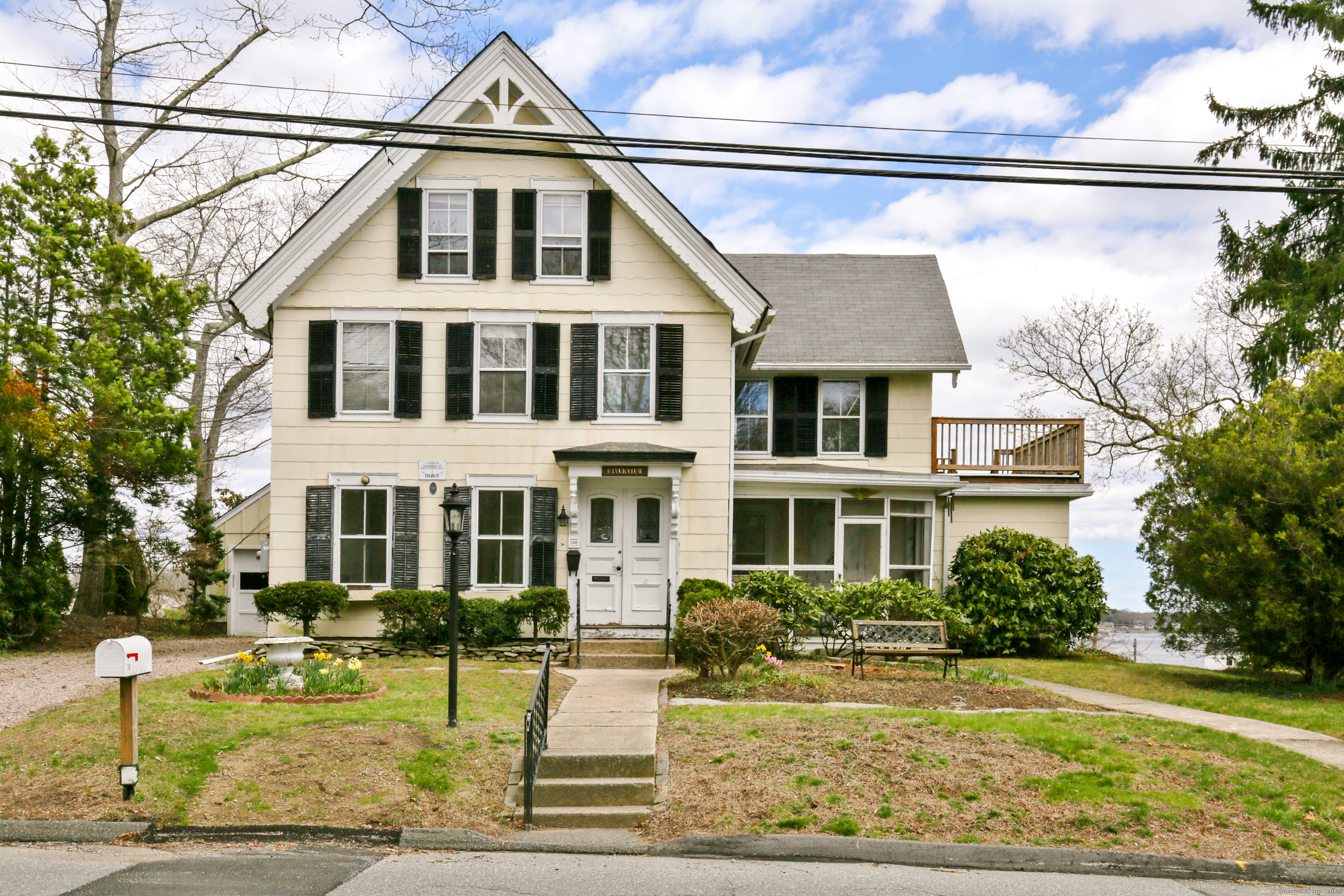 39 W Mystic Avenue, Groton, Connecticut image 2
