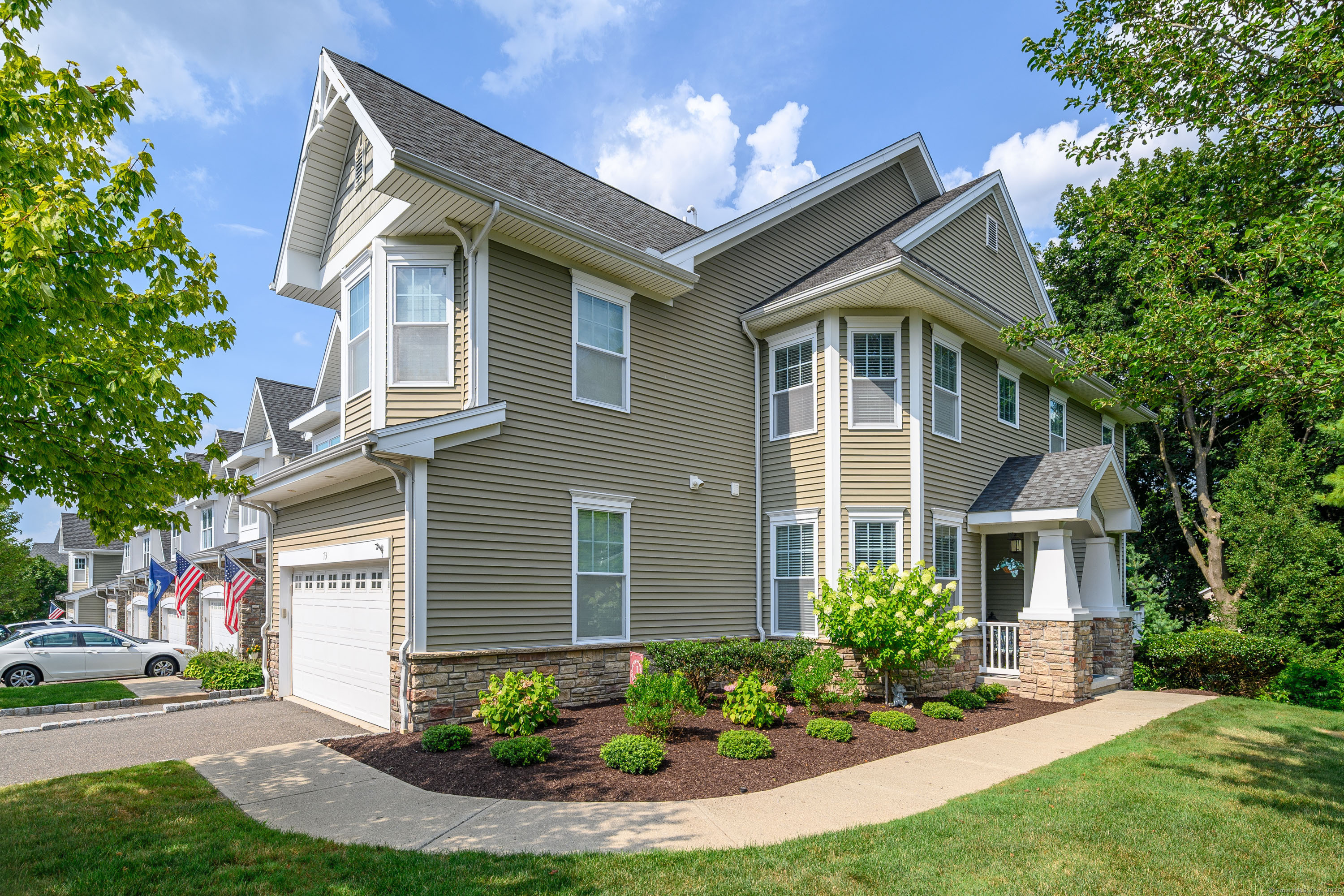 73 Lawrence Avenue 73