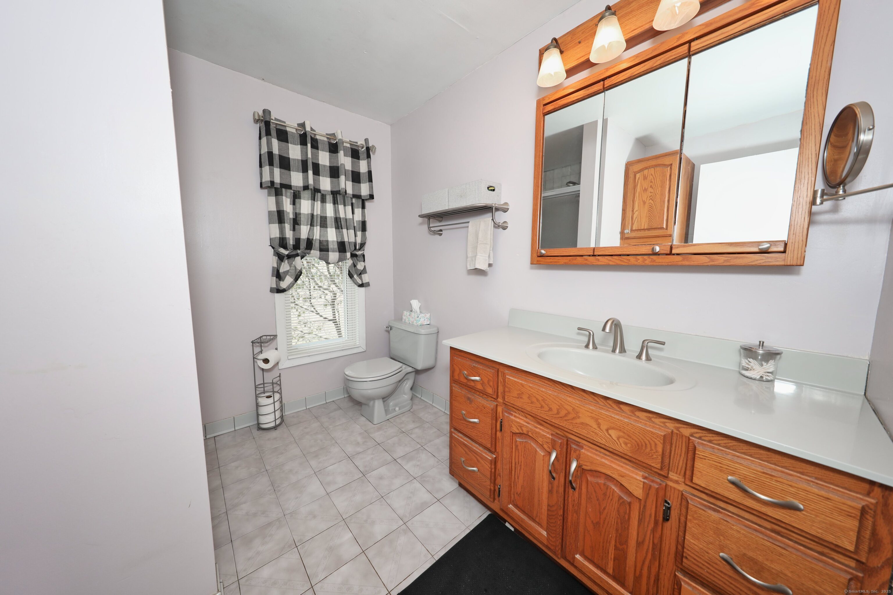 154 S Benham Road, Seymour, Connecticut image 17