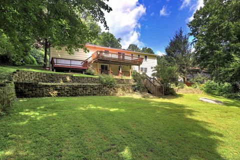 A home in Seymour