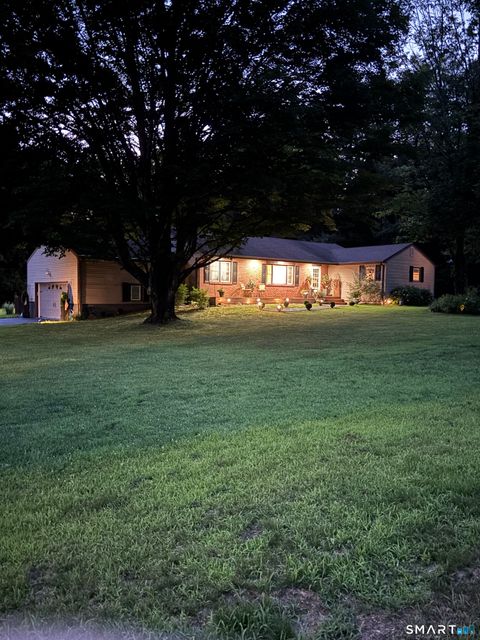 Homes For Sale - 5 Insalaco Drive<br/> Windham County, Windham, CT 06280