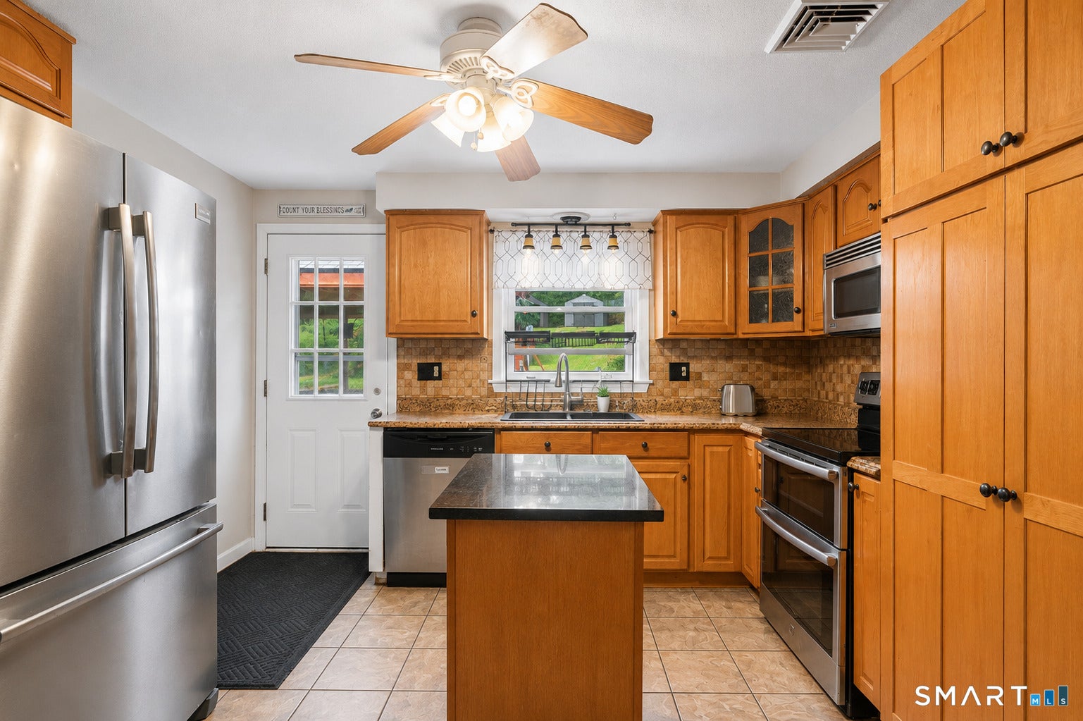17 North Ridgeland Road
