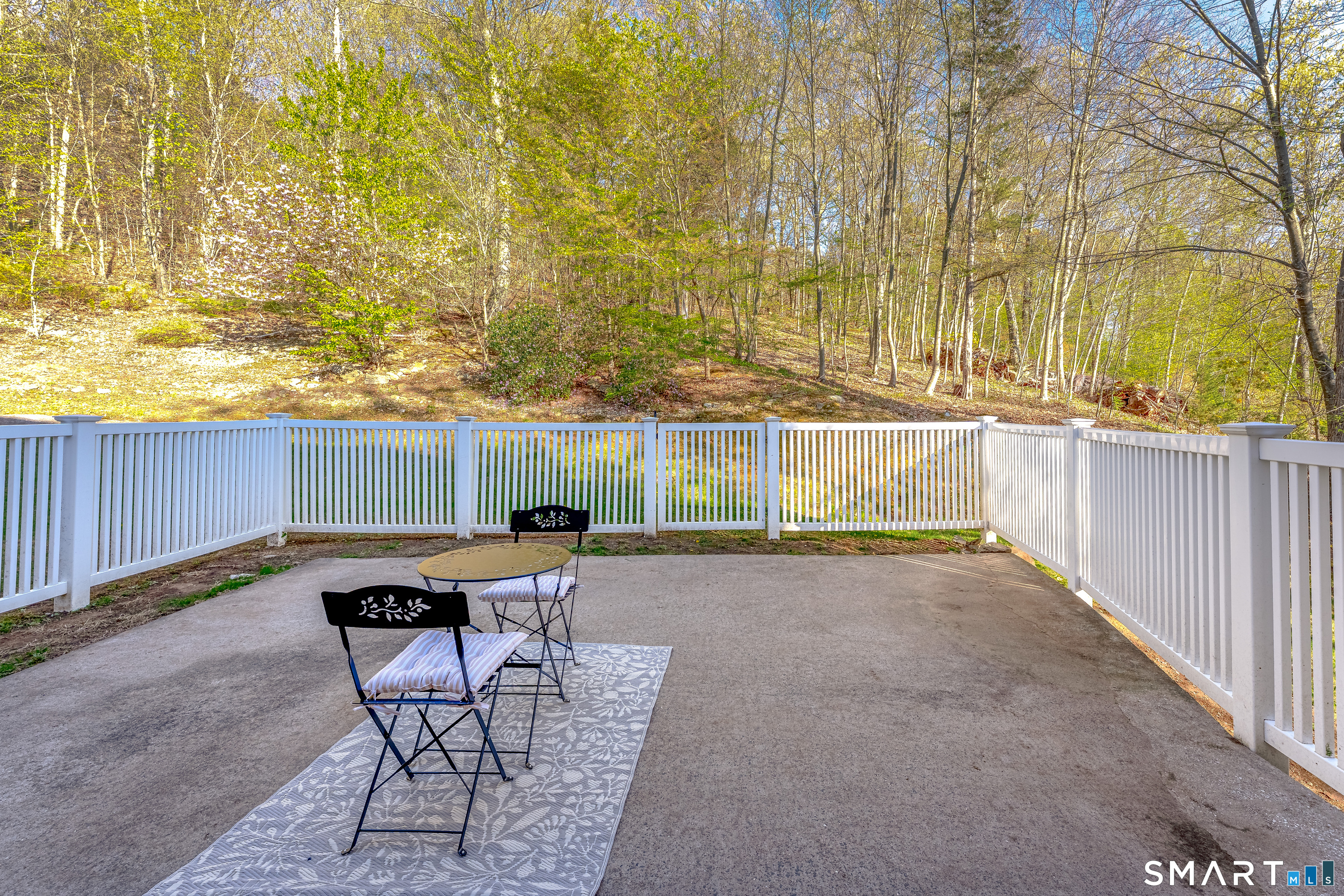 110 Oakwood Circle