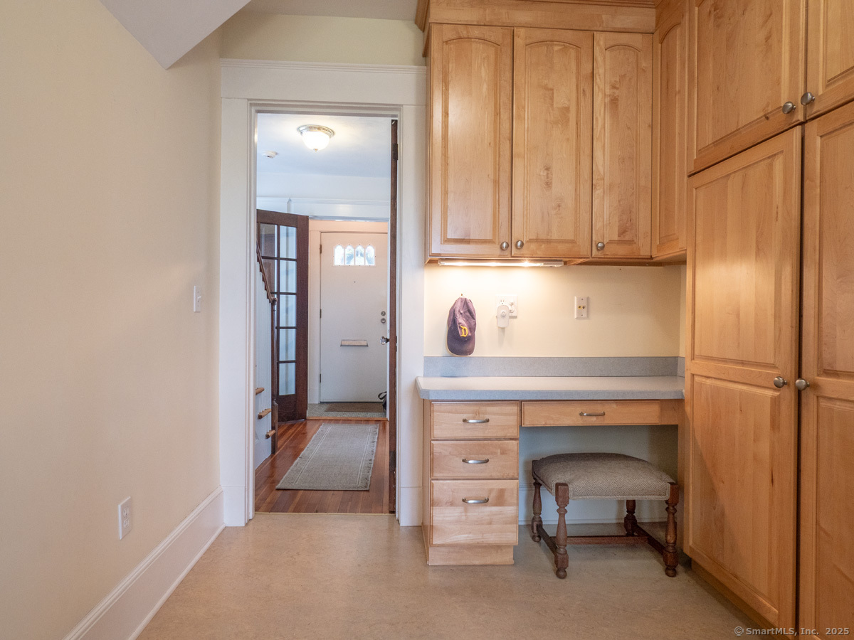 170 Kneeland Road, New Haven, Connecticut image 14