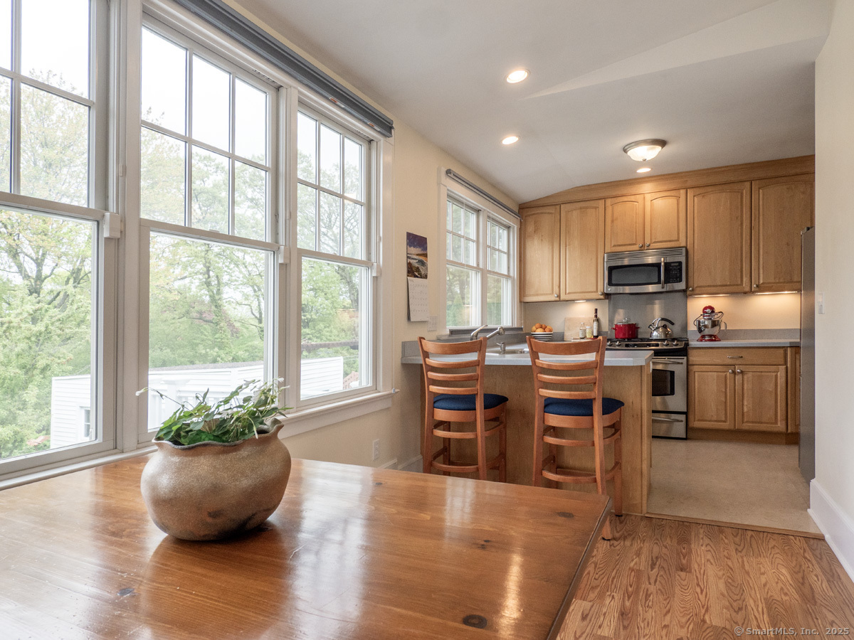 170 Kneeland Road, New Haven, Connecticut image 13