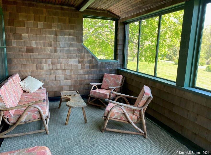 Madison, Connecticut 06443, United States, 6 Bedrooms Bedrooms, ,3 BathroomsBathrooms,Residential,Active,64846