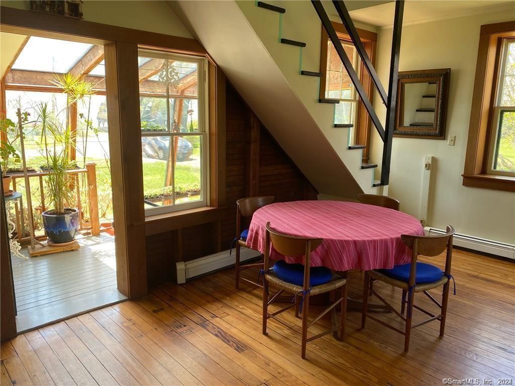 Madison, Connecticut 06443, United States, 6 Bedrooms Bedrooms, ,3 BathroomsBathrooms,Residential,Active,64846