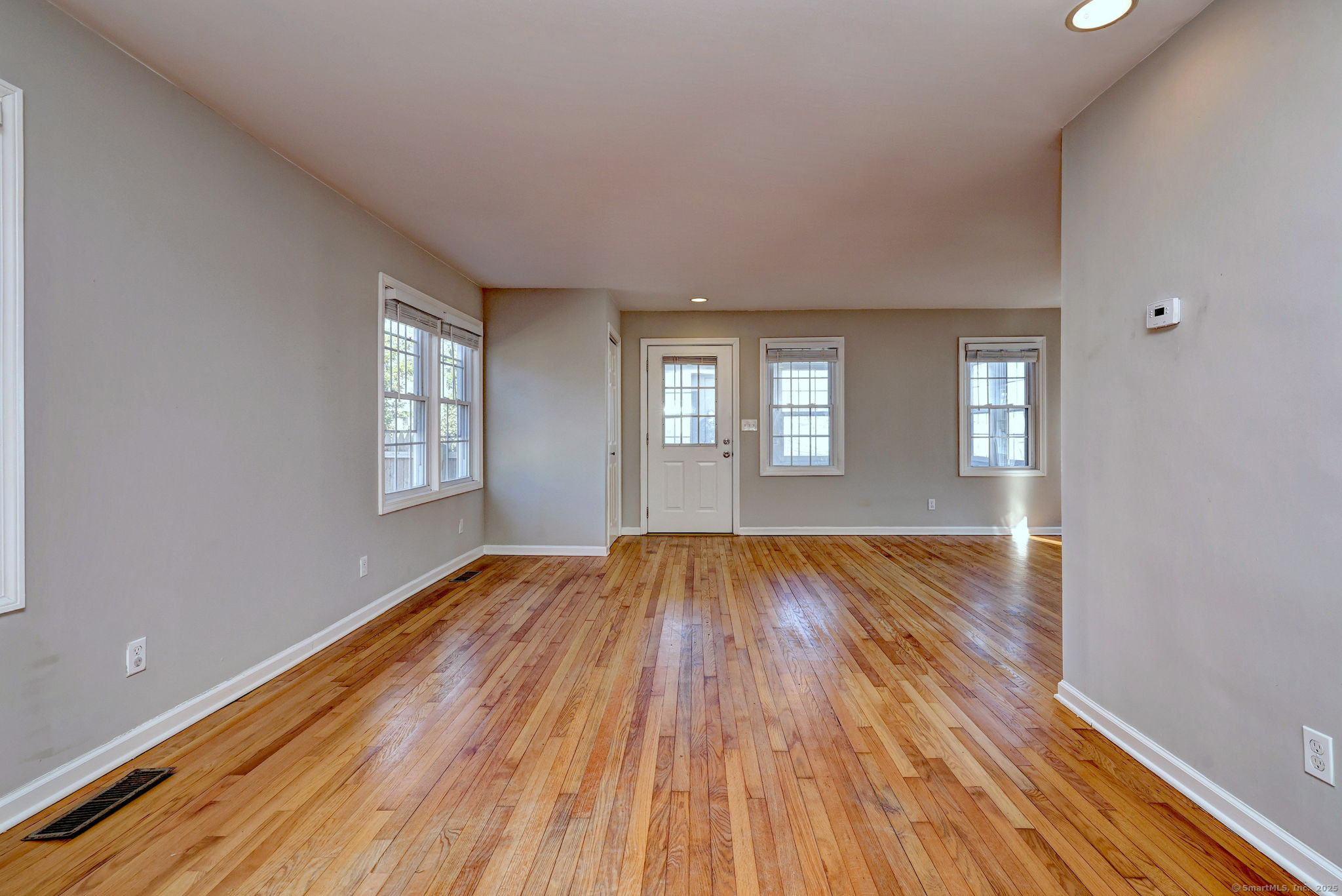 9 Paris Street, Milford, Connecticut image 13