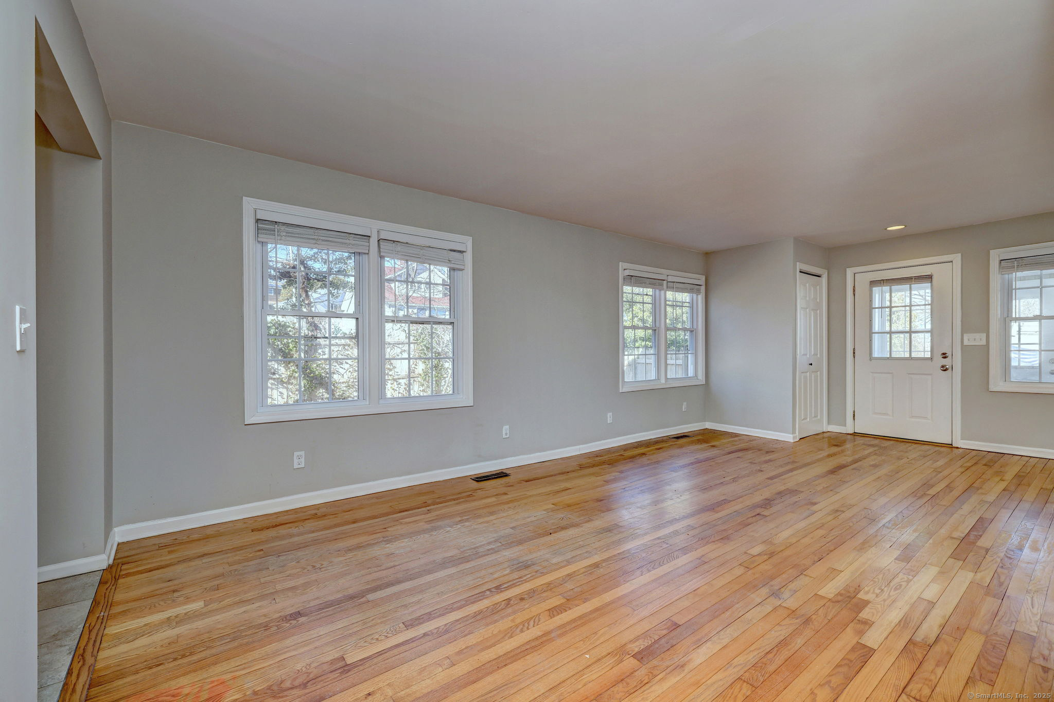 9 Paris Street, Milford, Connecticut image 12