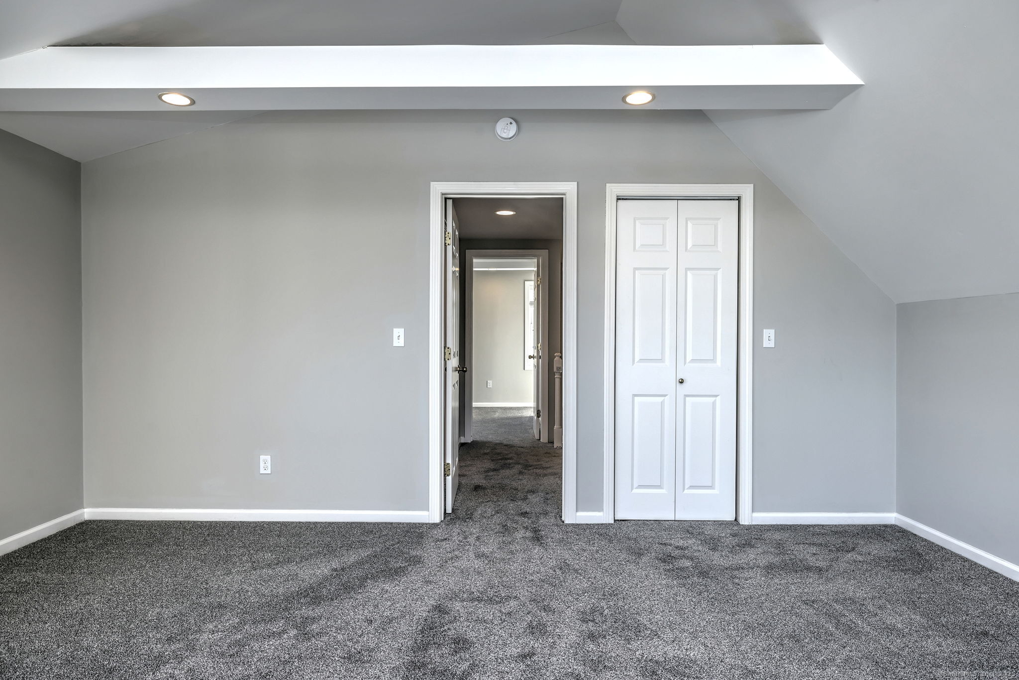 9 Paris Street, Milford, Connecticut image 33