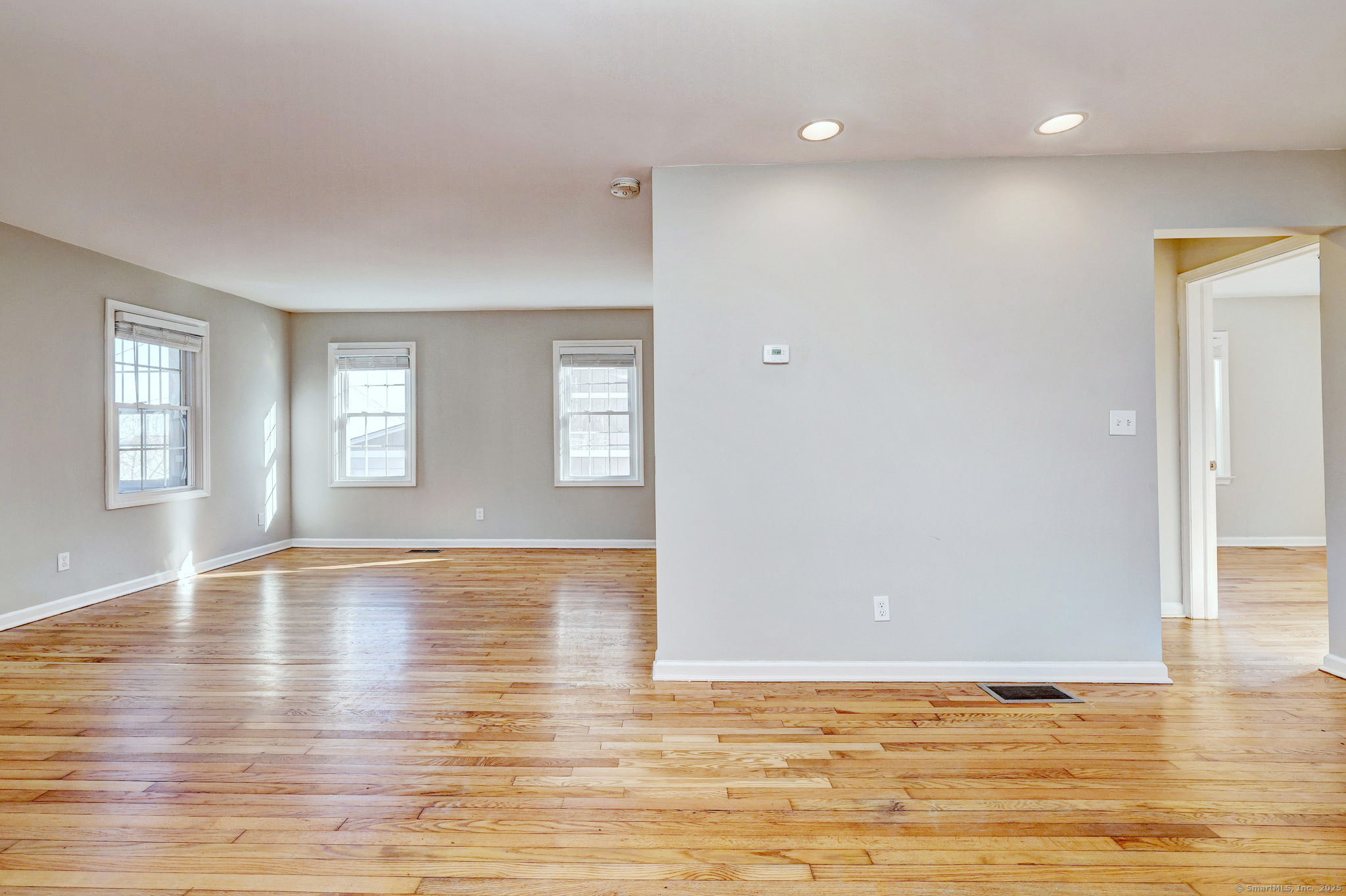 9 Paris Street, Milford, Connecticut image 15