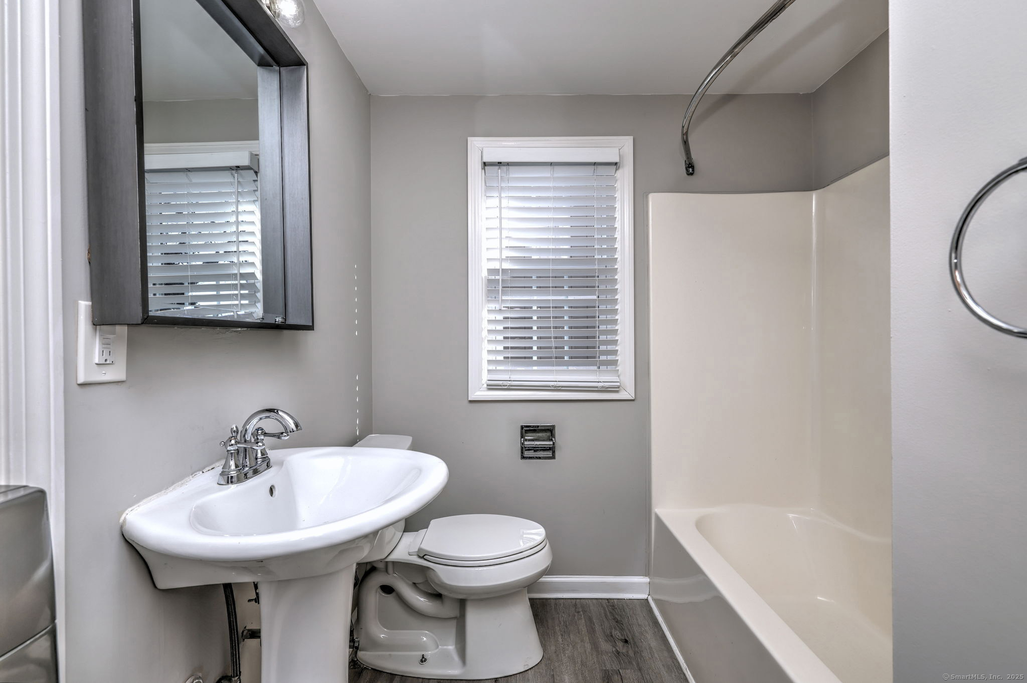 9 Paris Street, Milford, Connecticut image 24