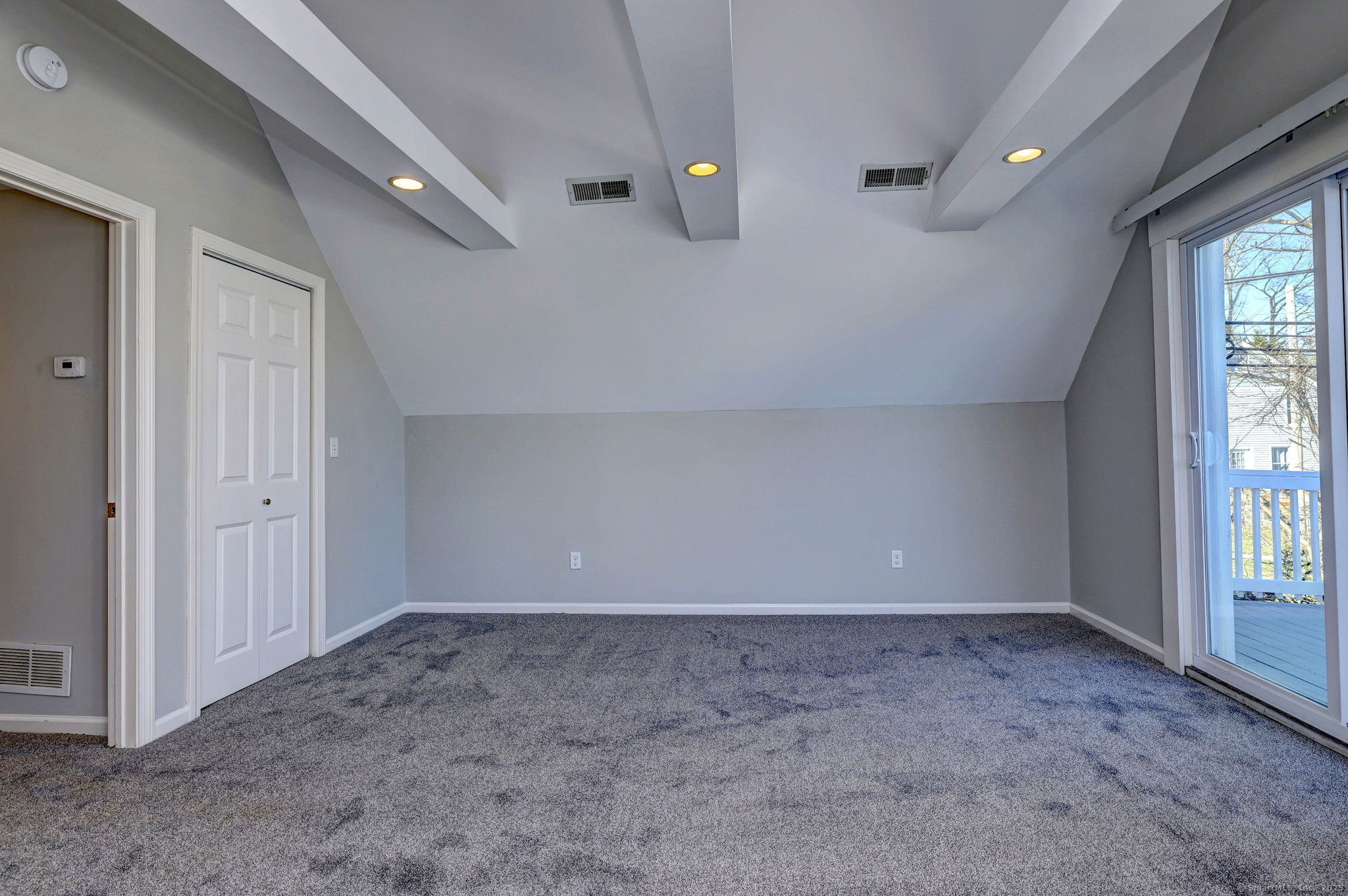 9 Paris Street, Milford, Connecticut image 32