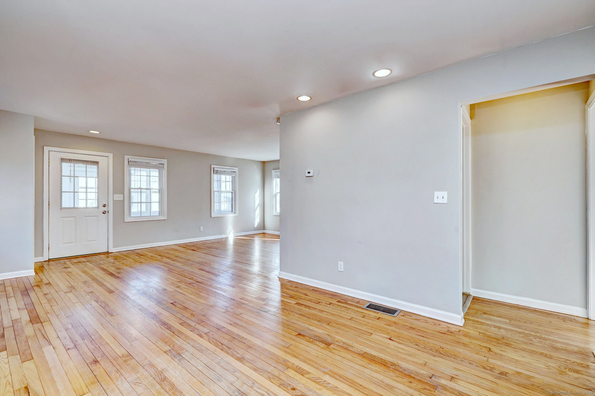 9 Paris Street, Milford, Connecticut image 14