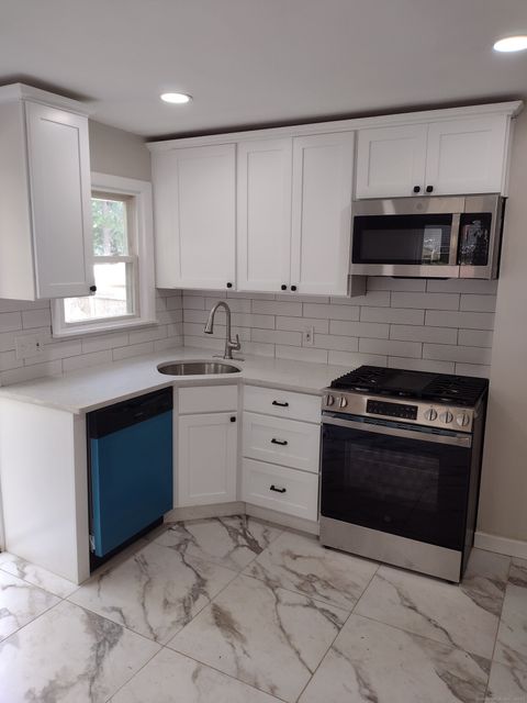 Tiny photo for 10 Baltic Street, Hartford, CT 06112 (MLS # 24135378)