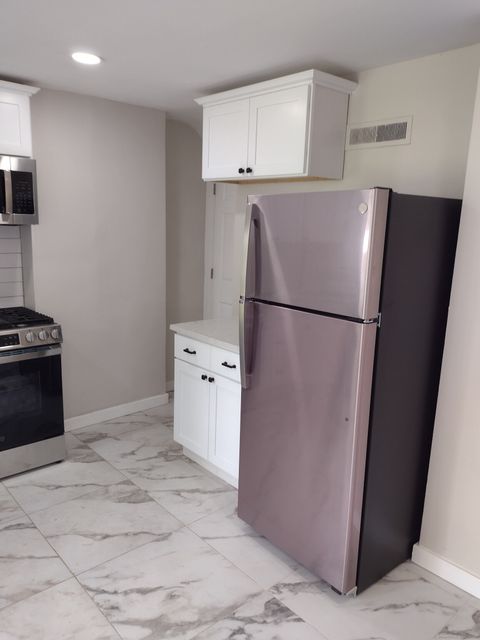 Tiny photo for 10 Baltic Street, Hartford, CT 06112 (MLS # 24135378)