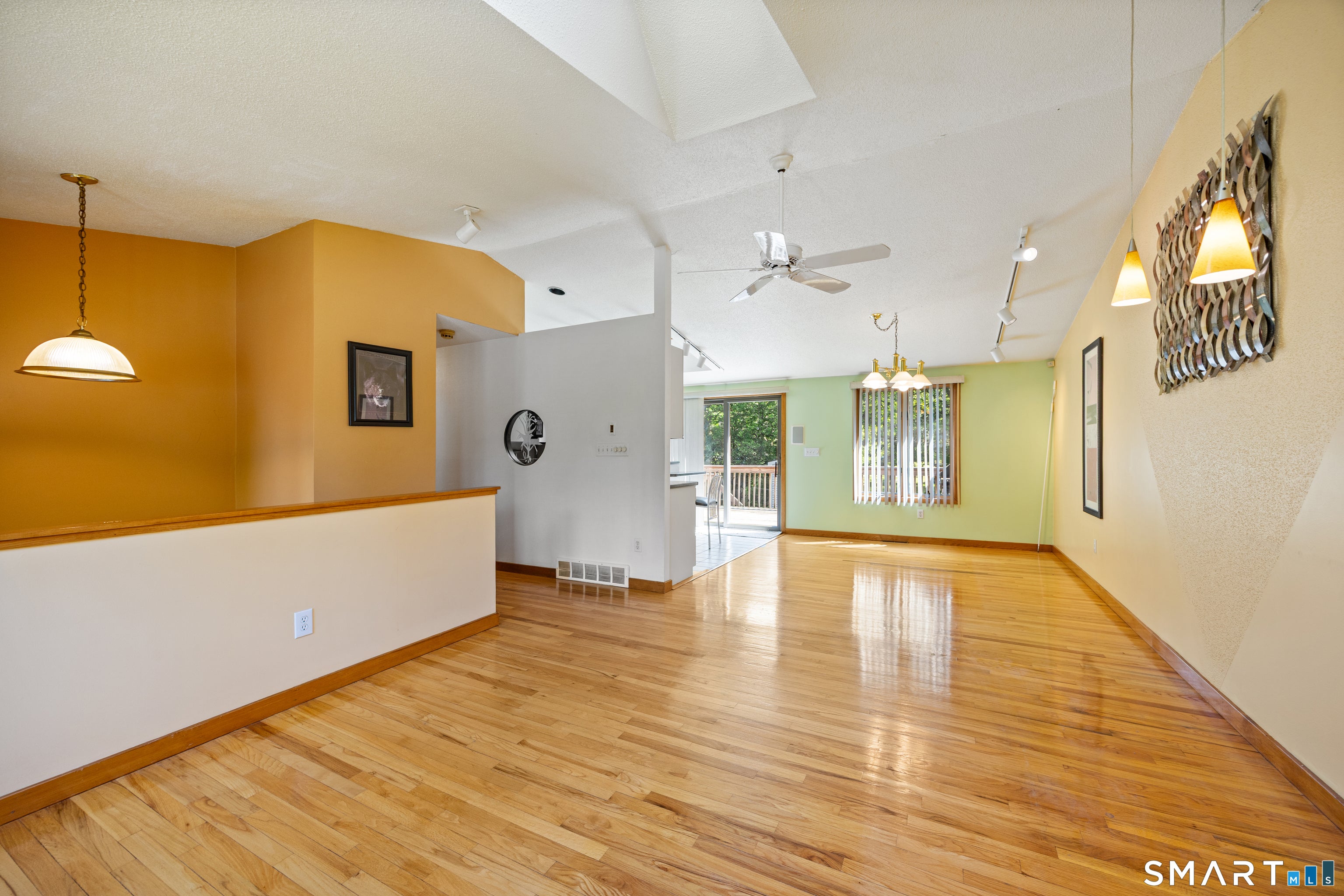 3 Hawley Drive