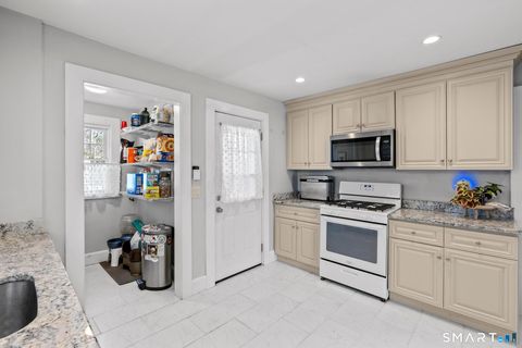 Tiny photo for 18 Giddings Avenue, Windsor, CT 06095 (MLS # 24148512)