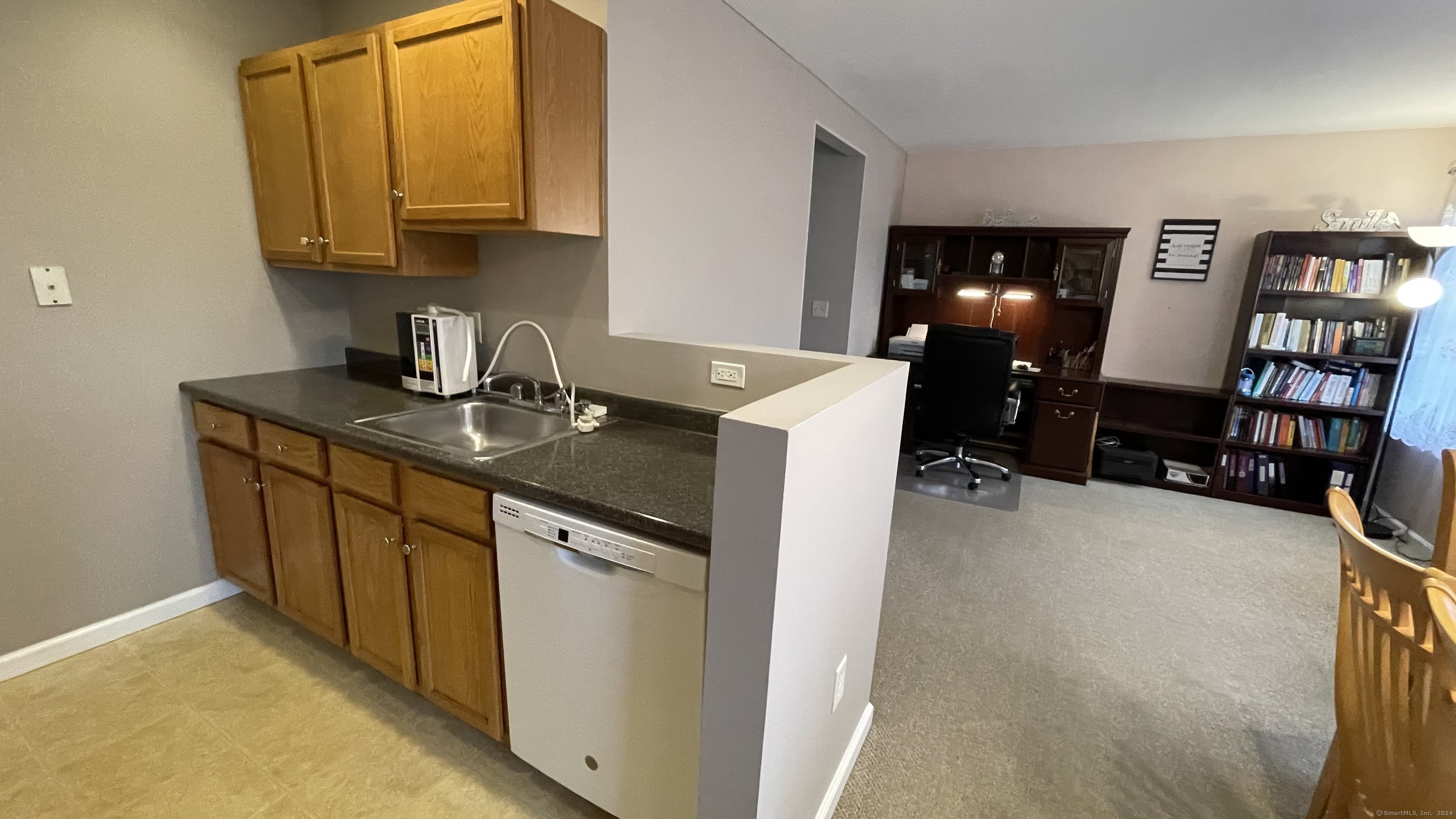 130 State Street #I 18, North Haven, Connecticut image 7