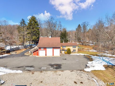 Photo of 321 Albany Turnpike, Canton, CT 06019 (MLS # 24144659)