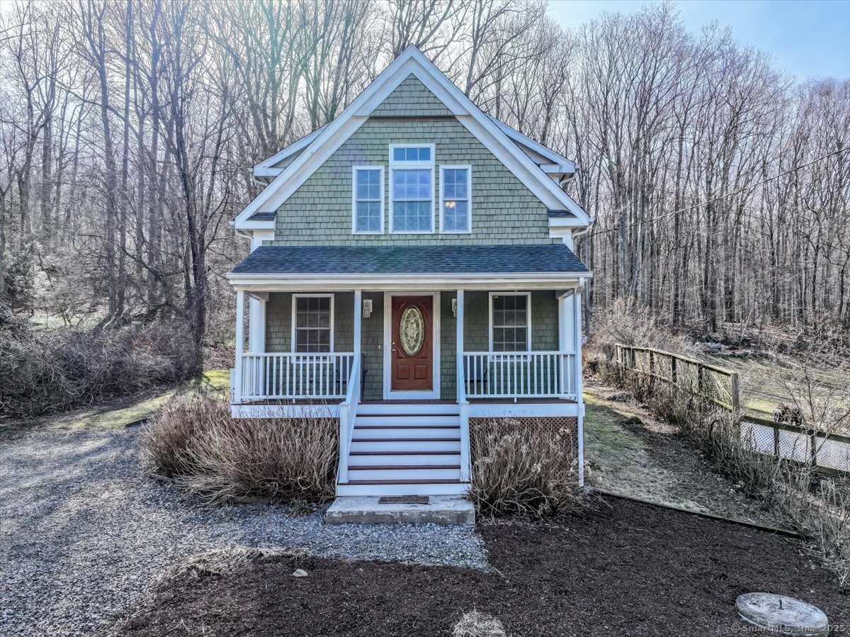 Property for Sale at Great Quarter Road, Newtown, Connecticut - Bedrooms: 3 
Bathrooms: 2 
Rooms: 6  - $495,000