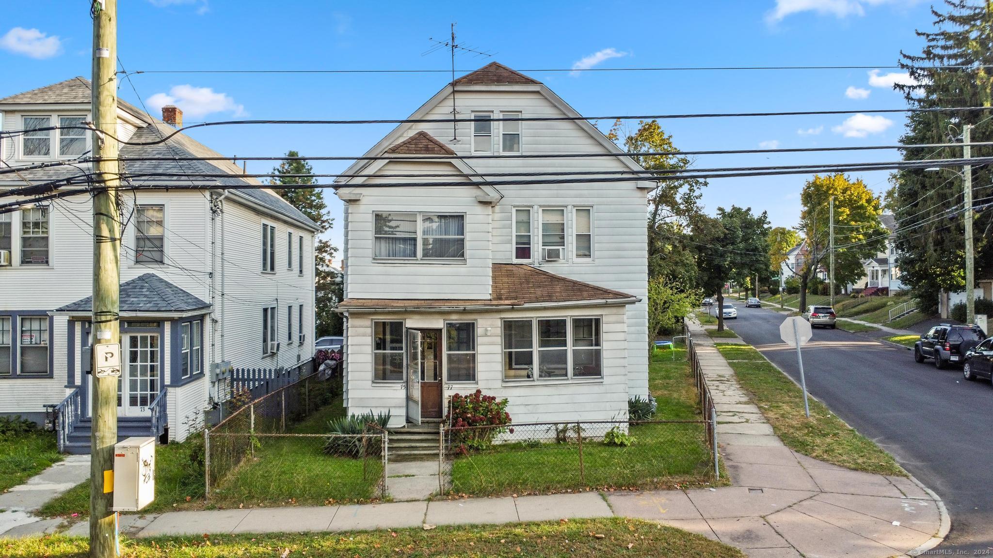 7577 Roxbury Street, Hartford, Connecticut - 4 Bedrooms  
2 Bathrooms  
12 Rooms - 