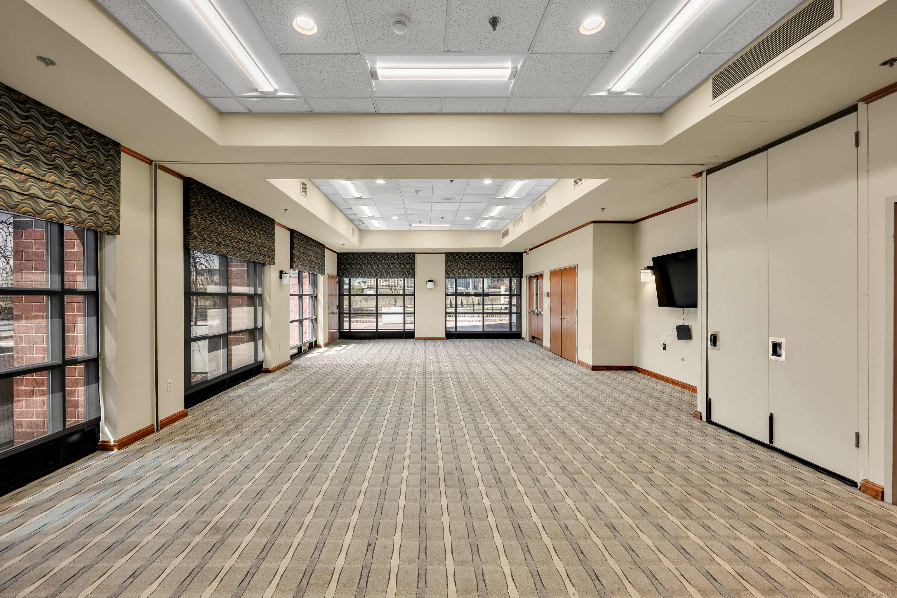235 E River Drive #APT 1007, East Hartford, Connecticut image 30