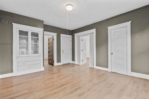 Tiny photo for 77 Wall Street, Waterbury, CT 06705 (MLS # 24153399)