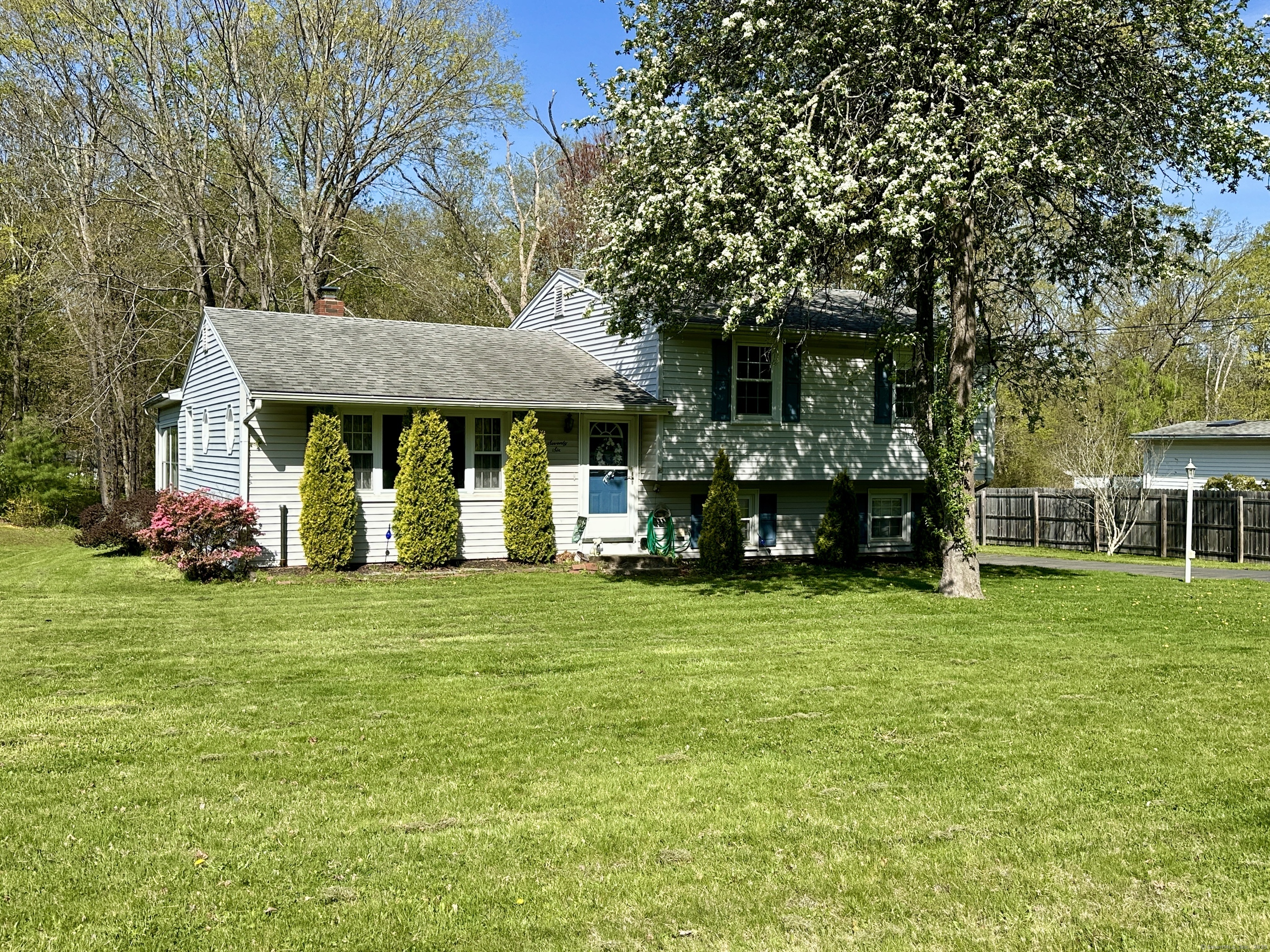 76 Chidsey Drive, North Branford, Connecticut image 25
