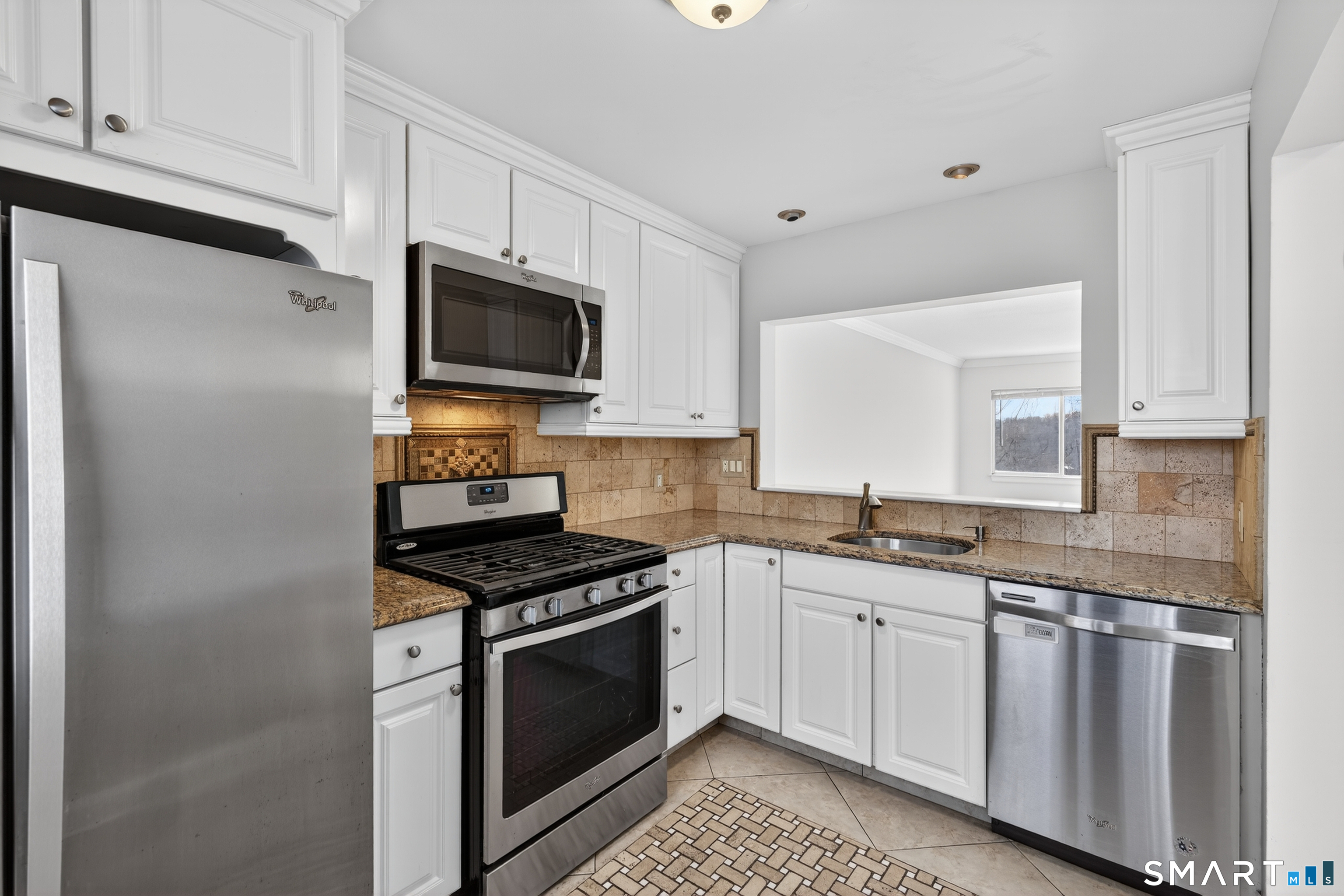 295 Monticello Drive 295