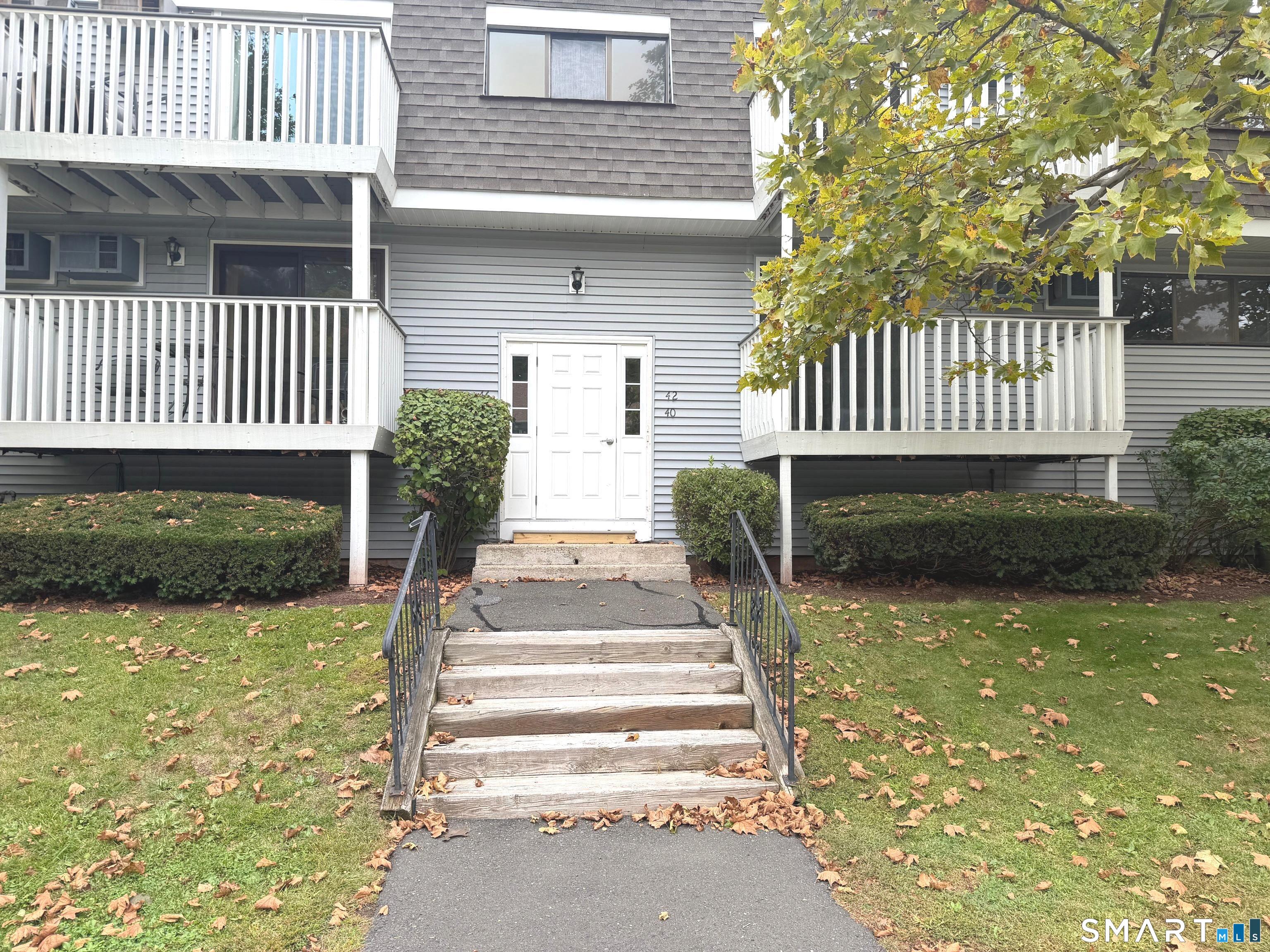 42 Churchill Drive 42