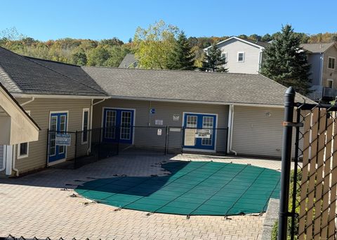 Tiny photo for 55 Stetson Place #55, Danbury, CT 06811 (MLS # 24132924)
