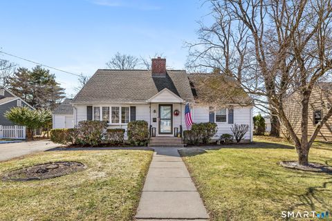 Photo of 24 Peace Court, Plainville, CT 06062 (MLS # 24159663)