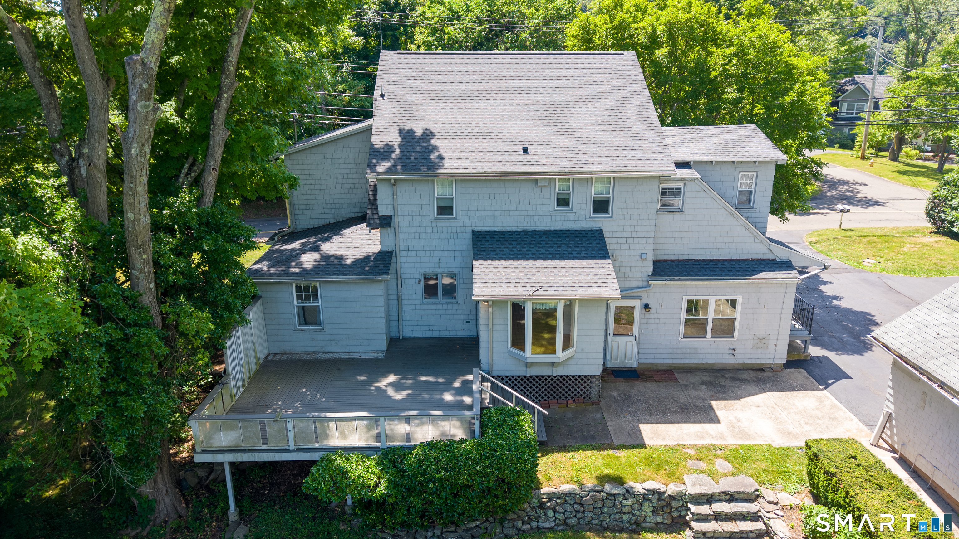 208 Twin Lakes Road