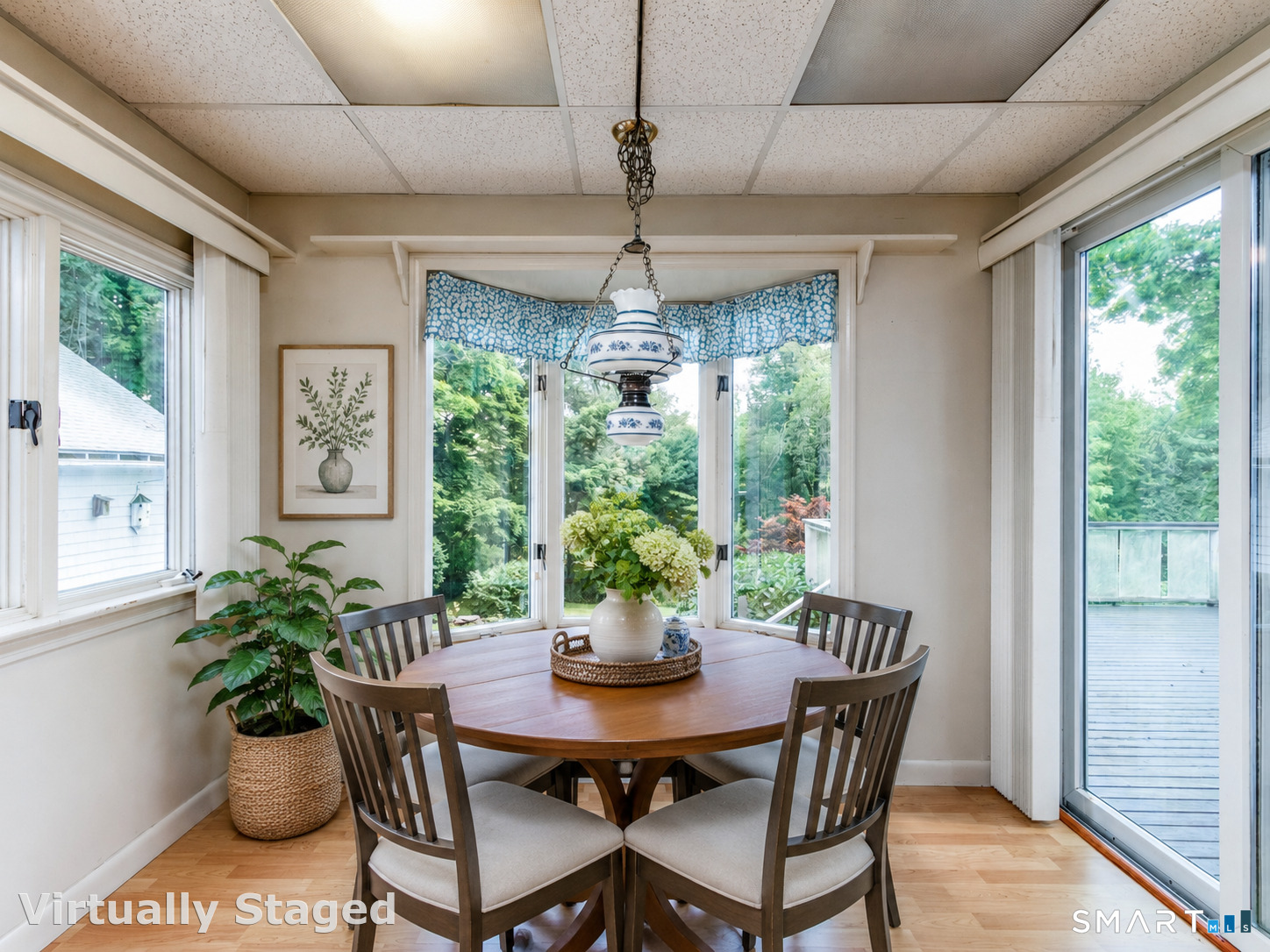 208 Twin Lakes Road