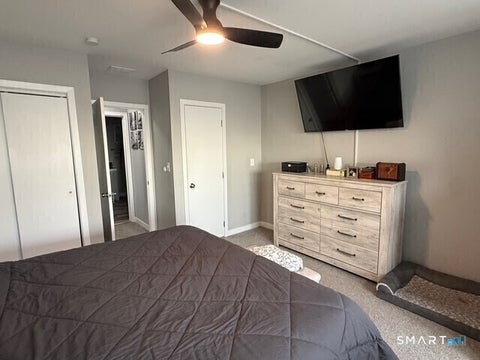 Tiny photo for 111 Harbour Close #111, New Haven, CT 06519 (MLS # 24211053)