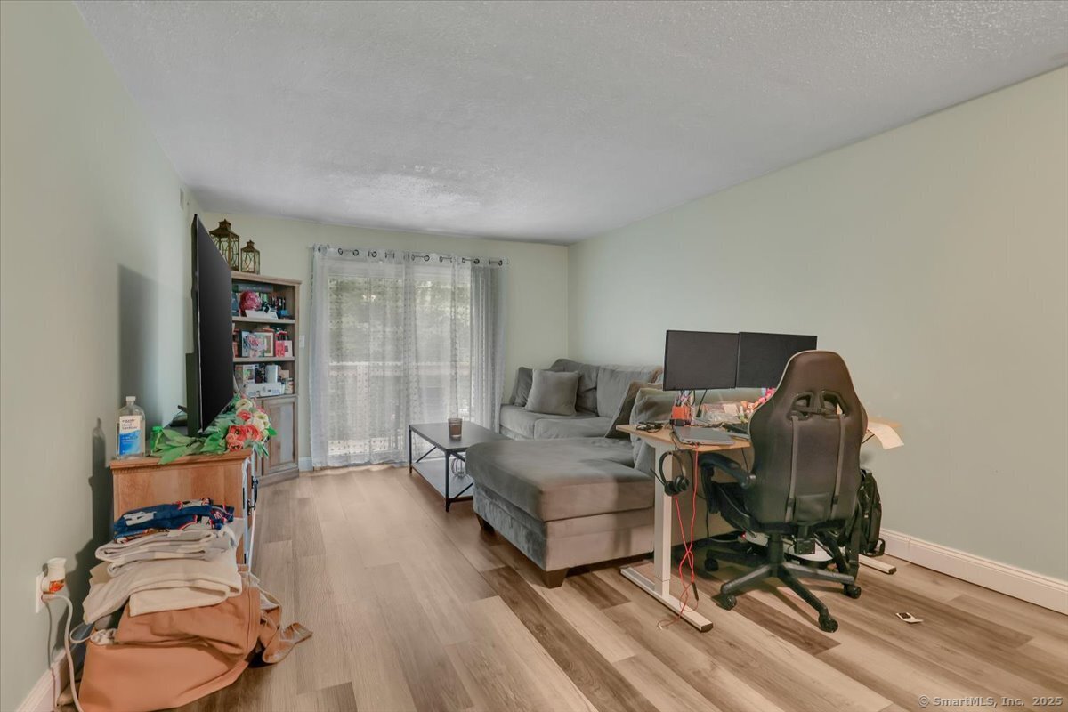 3 Georgetown Drive H
