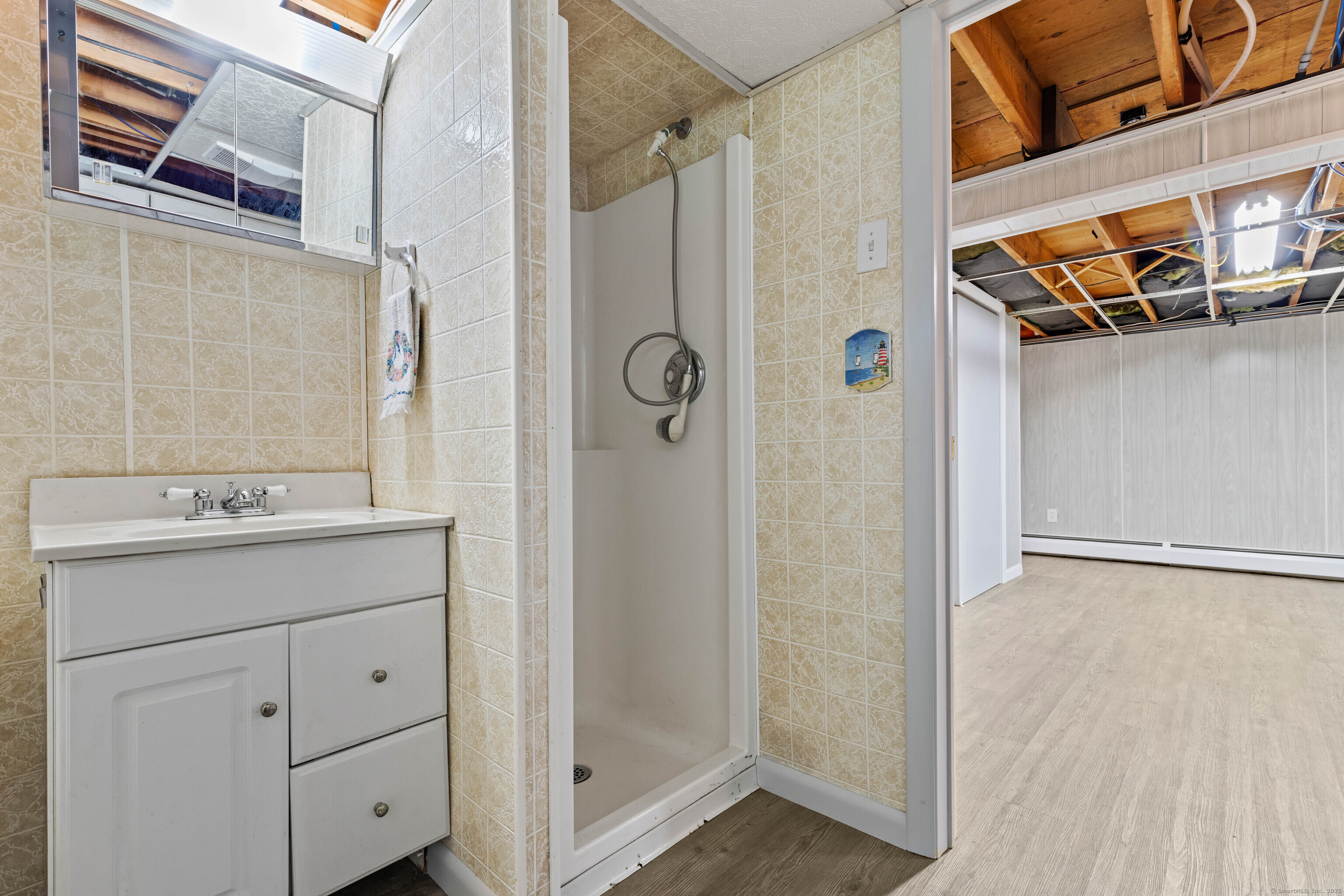 654 Beach Pond Road, Voluntown, Connecticut image 16