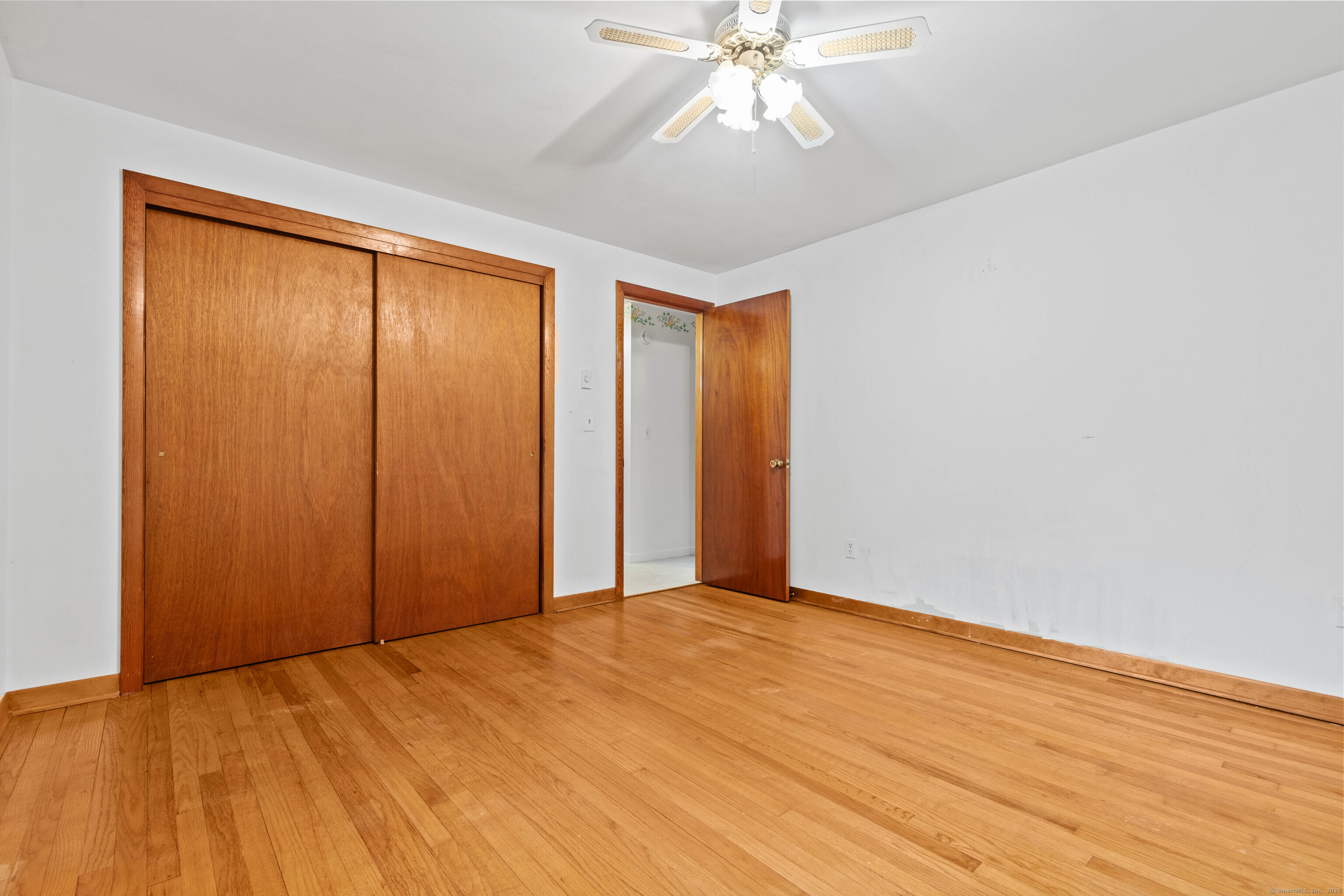 654 Beach Pond Road, Voluntown, Connecticut image 10