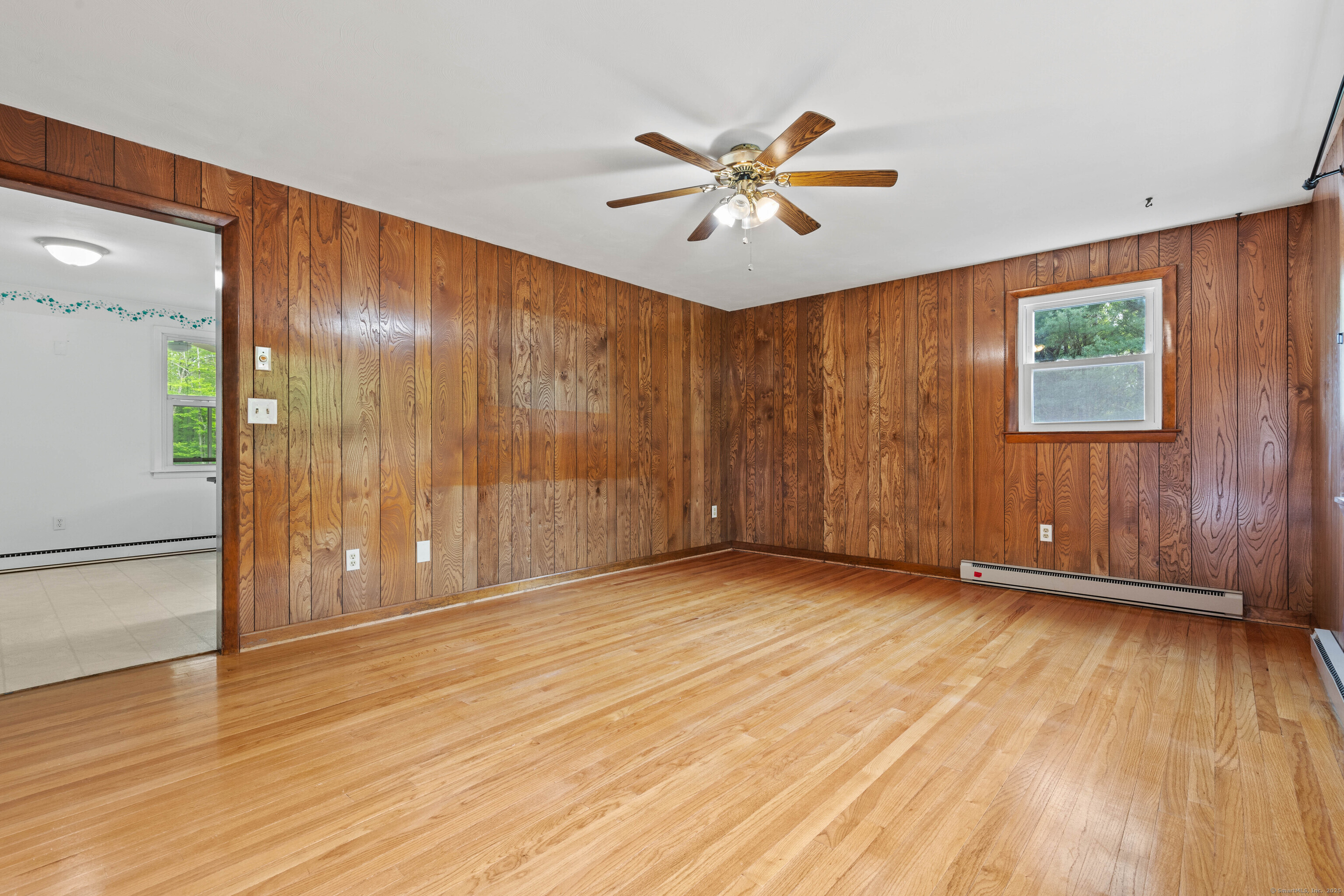 654 Beach Pond Road, Voluntown, Connecticut image 7
