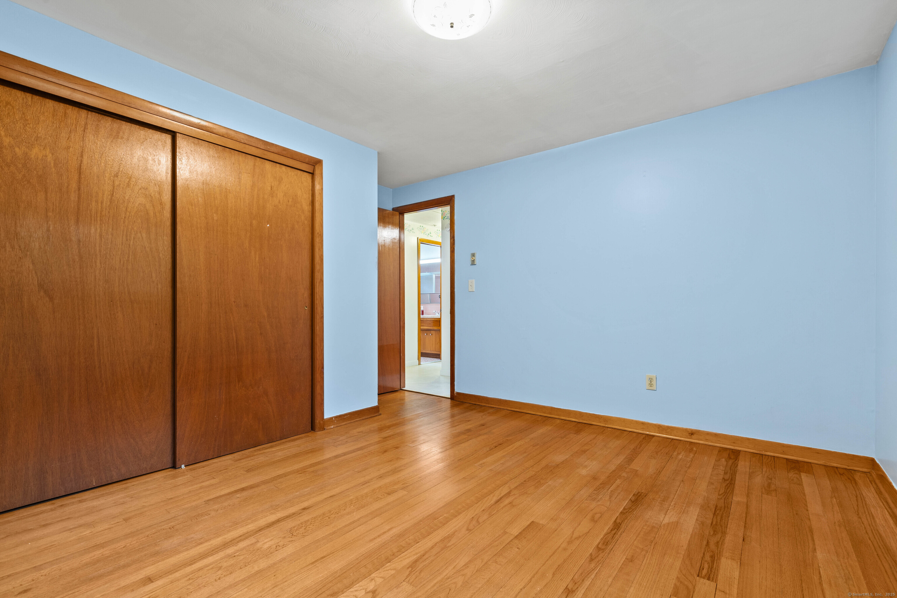654 Beach Pond Road, Voluntown, Connecticut image 11